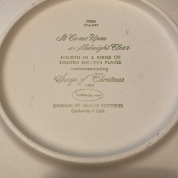 Set of 4 Vernon Ware Metlox Songs of Christmas Collectors Plates - Picture 4 of 8